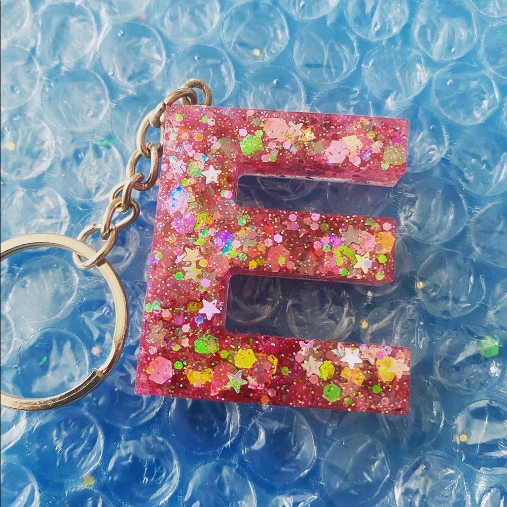 Letter keychains - Picture 9 of 10
